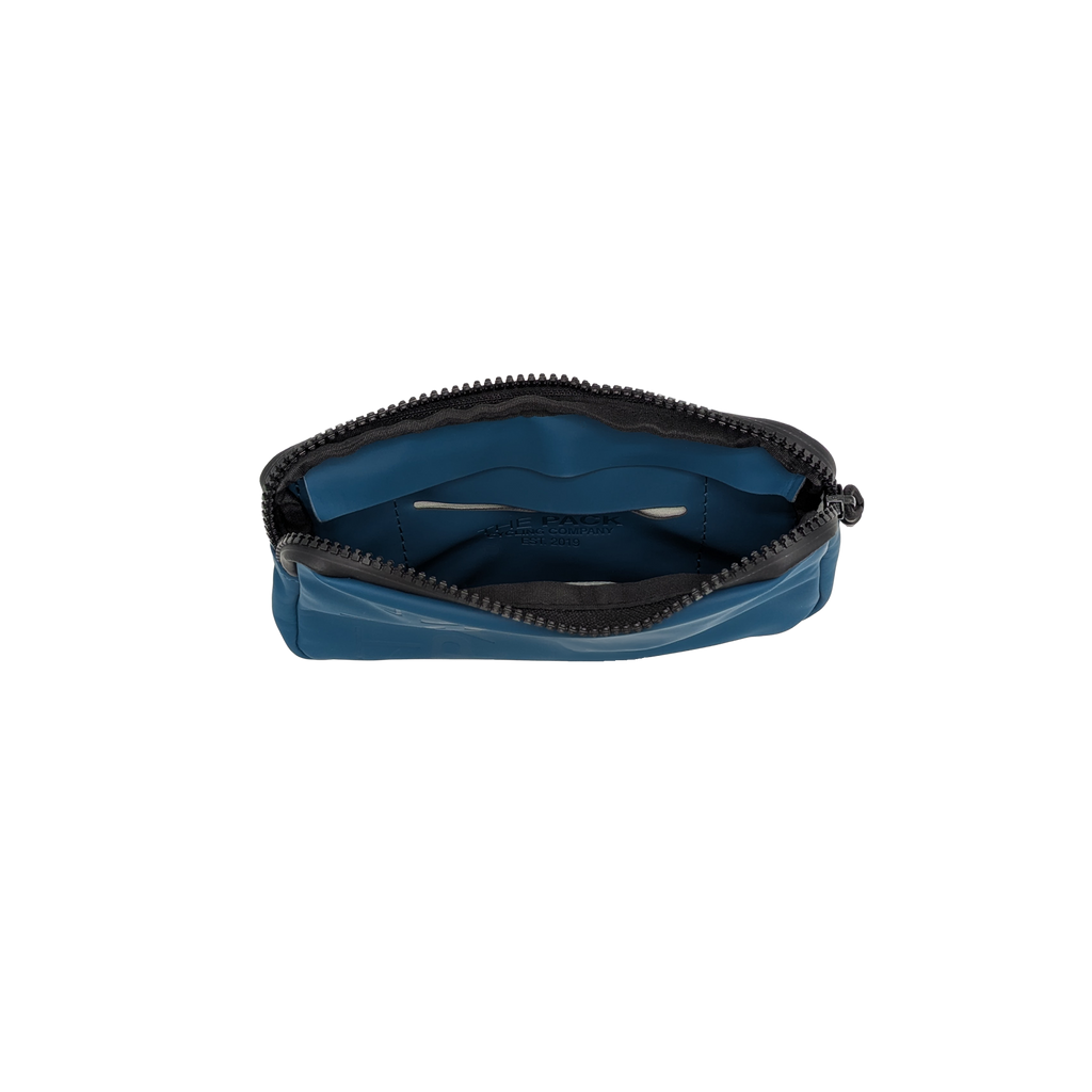 The Pack Essentials Case Premium